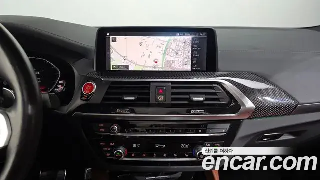 BMW X4 2021 — Photo 14/20