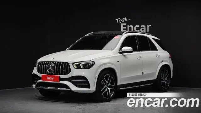 Mercedes-Benz GLE-Class 2021 — Фото 1/20