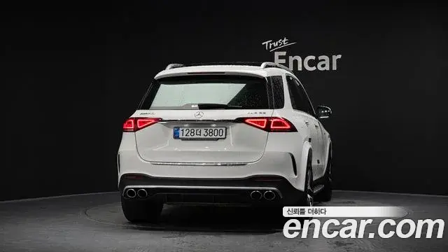 Mercedes-Benz GLE-Class 2021 — Фото 4/20