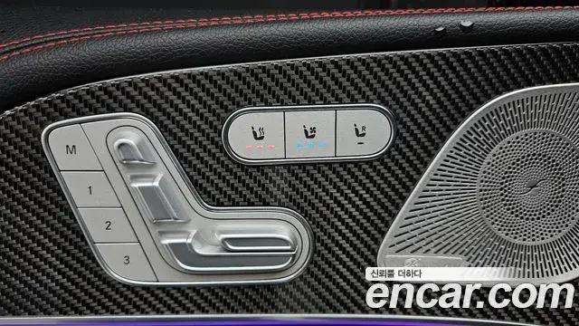 Mercedes-Benz GLE-Class 2021 — Фото 20/20