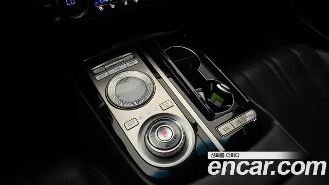 Genesis G80 2020 — Şəkil 23/32