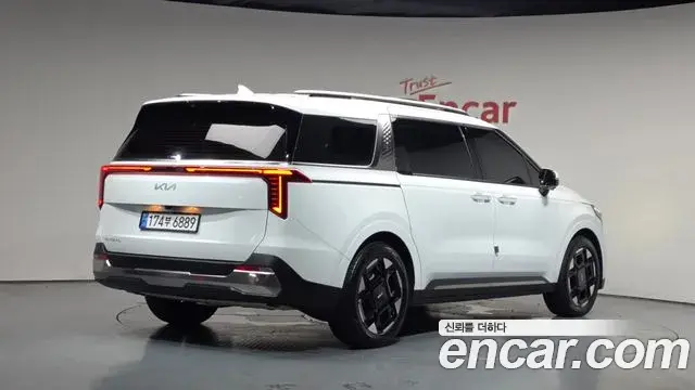 Kia Carnival 2025 — ფოტო 5/35