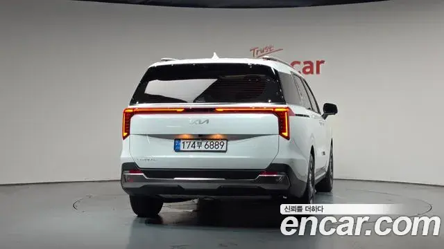 Kia Carnival 2025 — ფოტო 33/35