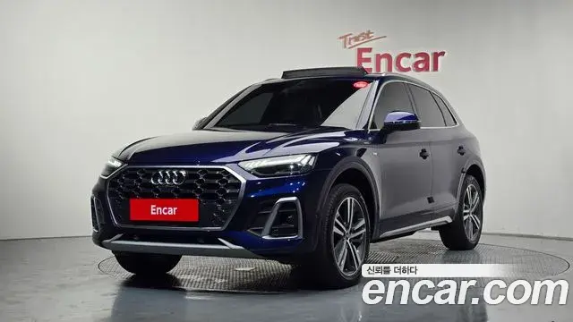 Audi Q5 2021 — Фото 1/20