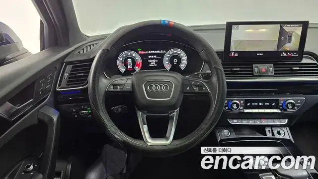 Audi Q5 2021 — Фото 12/20