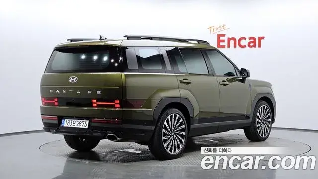 Hyundai Santa Fe 2024 — ფოტო 38/41