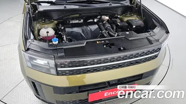 Hyundai Santa Fe 2024 — ფოტო 37/41