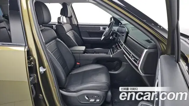 Hyundai Santa Fe 2024 — ფოტო 21/41
