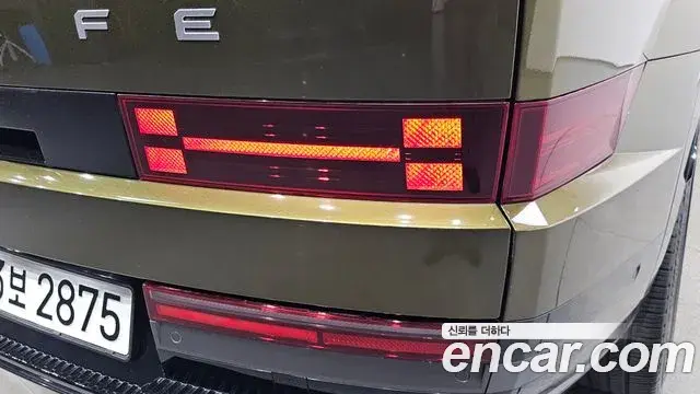 Hyundai Santa Fe 2024 — ფოტო 7/41