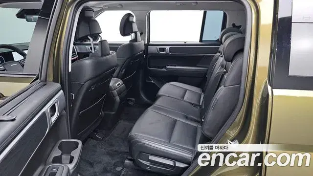 Hyundai Santa Fe 2024 — ფოტო 23/41