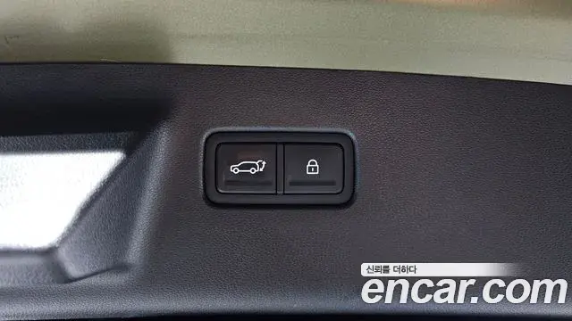 Hyundai Santa Fe 2024 — ფოტო 18/41