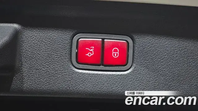 Mercedes-Benz S-Class 2022 — Photo 23/36
