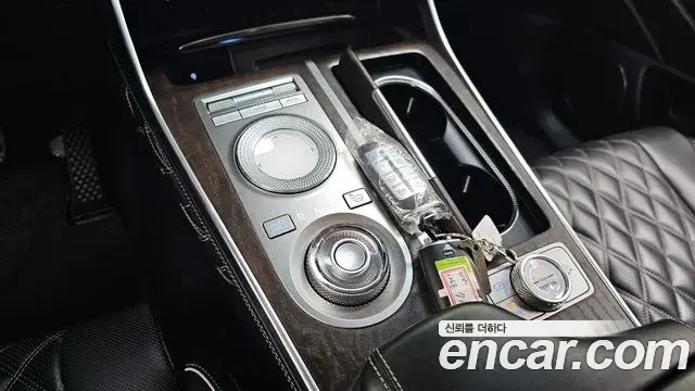 Genesis GV80 2021 — Photo 4/31