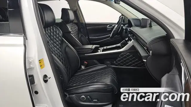 Genesis GV80 2021 — Photo 13/31