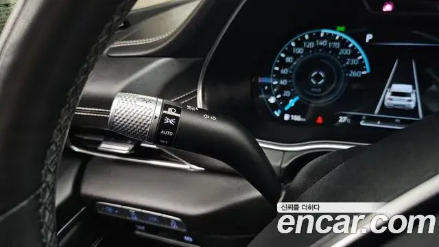 Genesis GV80 2021 — Photo 5/31