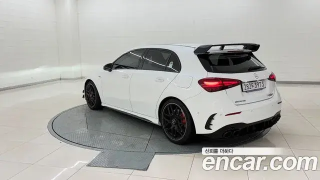 Mercedes-Benz A-Class 2025 — Photo 13/20
