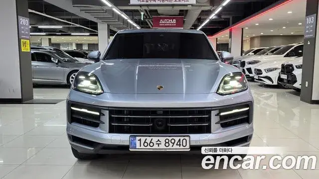 Porsche Cayenne 2025 — Şəkil 1/19