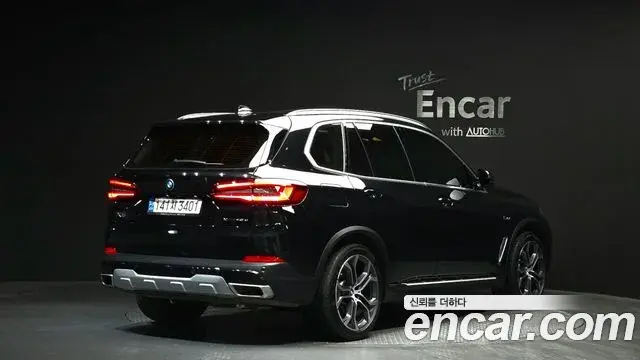 BMW X5 2021 — Şəkil 15/33