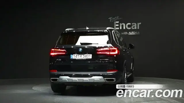 BMW X5 2021 — Şəkil 25/33
