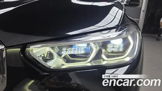BMW X5 2021 — Şəkil 30/33