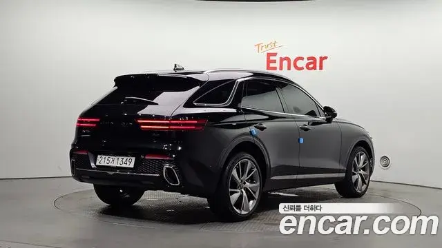 Genesis GV70 2022 — Şəkil 24/35