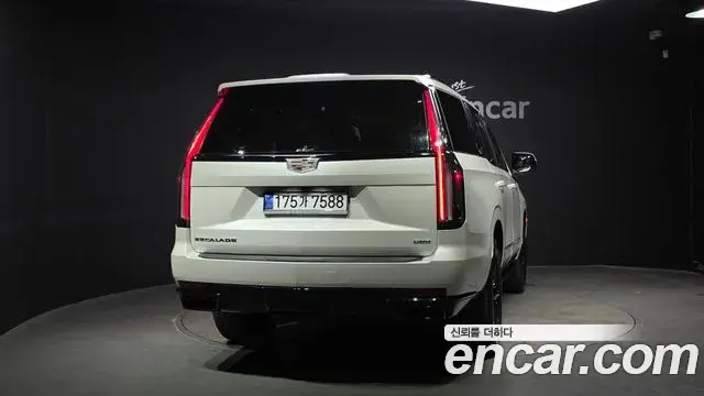 Cadillac Escalade 2024 — ფოტო 3/35
