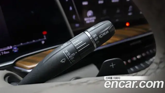 Cadillac Escalade 2024 — ფოტო 10/35