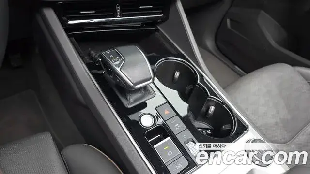 Volkswagen Touareg 2023 — Photo 1/20