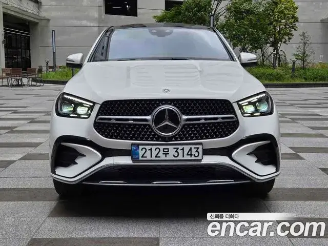 Mercedes-Benz GLE-Class 2023 — Фото 3/20