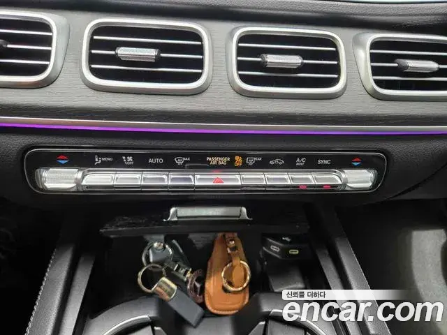 Mercedes-Benz GLE-Class 2023 — Фото 12/20