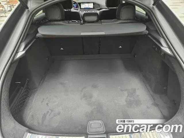 Mercedes-Benz GLE-Class 2023 — Фото 20/20