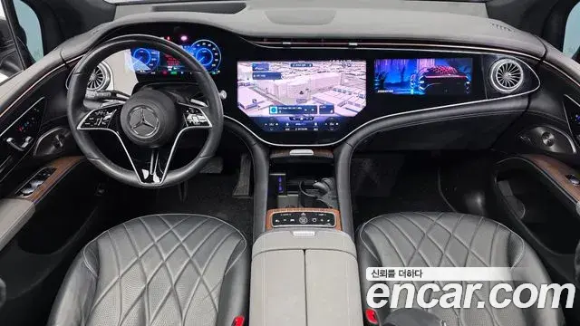 Mercedes-Benz EQS SUV 2023 — ფოტო 11/20