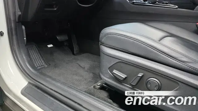 Kia Sportage 2023 — Şəkil 17/30