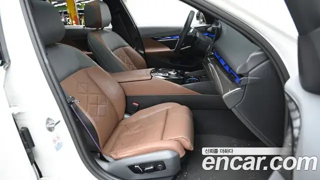 BMW i5 2023 — Şəkil 17/20