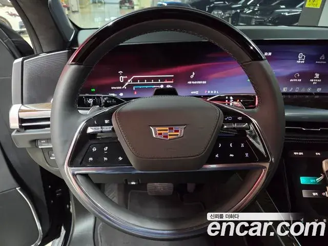 Cadillac Escalade 2025 — Photo 2/20