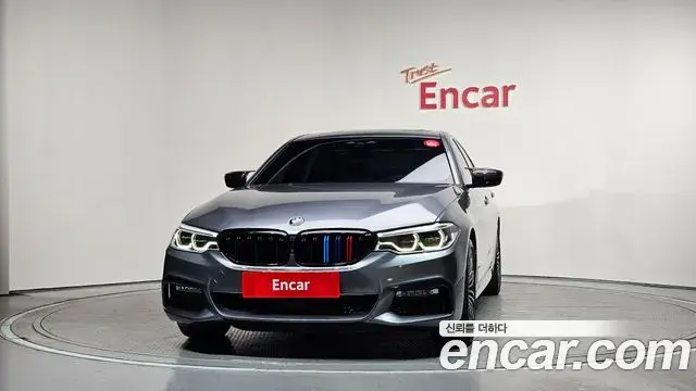 BMW 5 Series 2018 — Фото 3/20