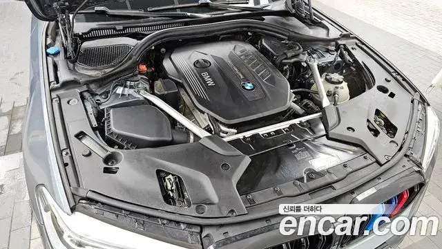 BMW 5 Series 2018 — Фото 6/20
