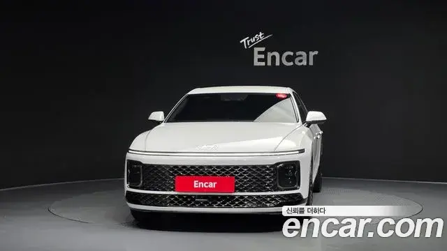 Hyundai Grandeur Hybrid 2025 — ფოტო 17/38