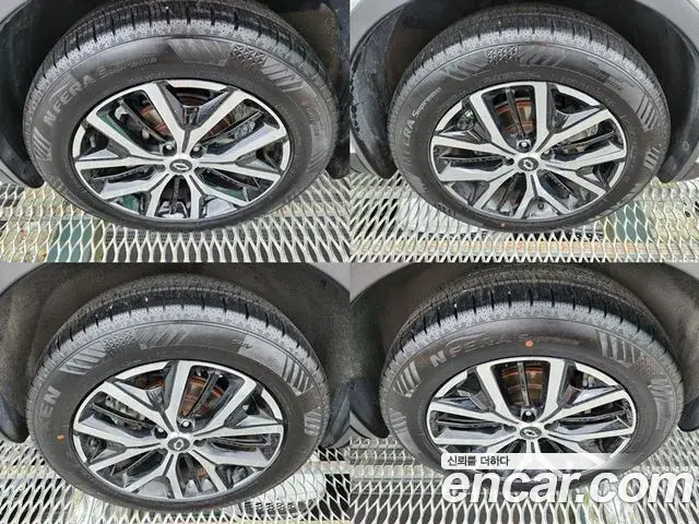 Renault Samsung QM6 2022 — ფოტო 11/20