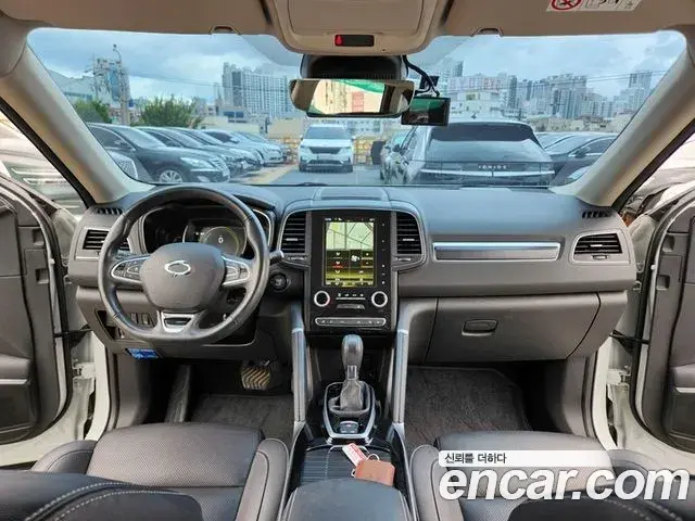 Renault Samsung QM6 2022 — ფოტო 19/20