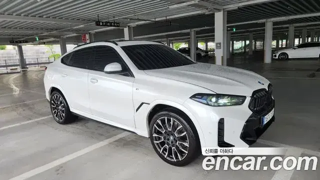 BMW X6 2024 — Photo 14/19