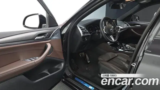 BMW X4 2025 — Şəkil 26/34
