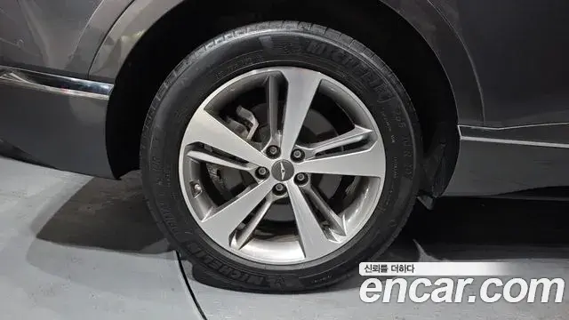 Genesis GV80 2020 — ფოტო 26/40