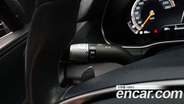Genesis GV80 2020 — ფოტო 21/40