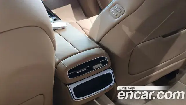 Genesis G80 2025 — ფოტო 23/30