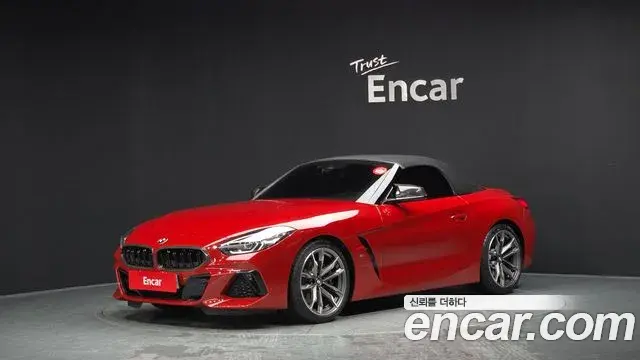 BMW Z4 2020 — Photo 28/31