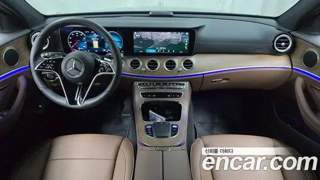 Mercedes-Benz E-Class 2022 — ფოტო 10/32