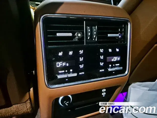 Porsche Cayenne 2022 — Şəkil 8/20