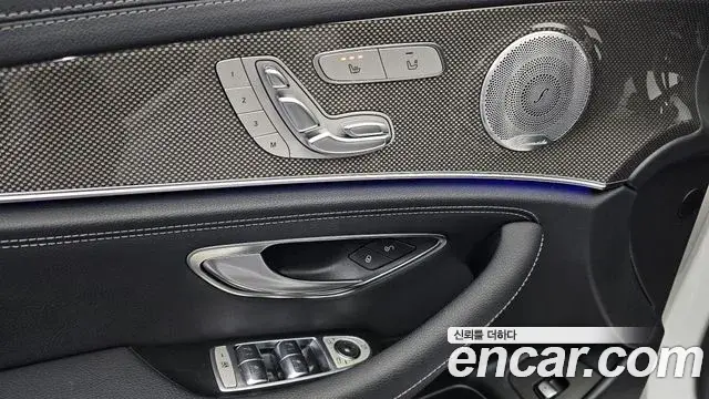 Mercedes-Benz E-Class 2020 — Фото 20/20