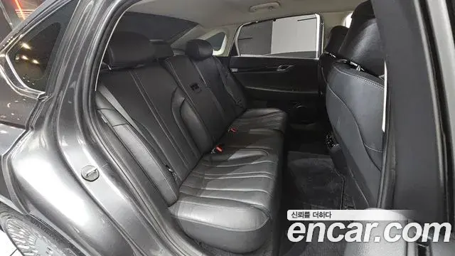 Genesis G80 2021 — Photo 4/20